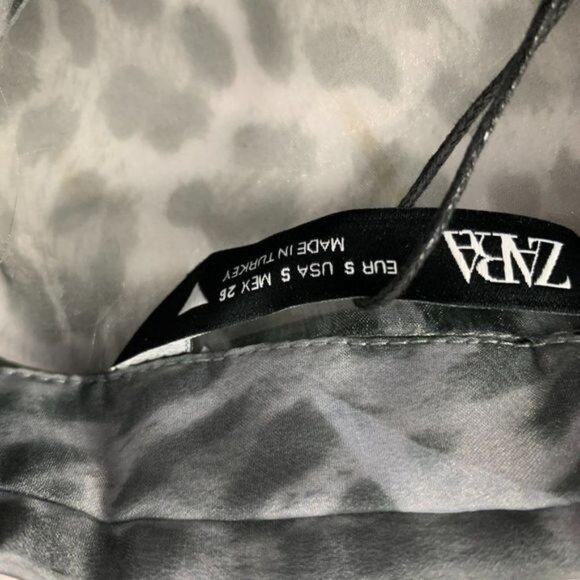 Zara Sheer Leopard Print Button-Up Blouse Size Small - Picture 3 of 8